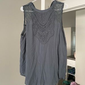 Xl grey Maurice’s lace flowy tank top